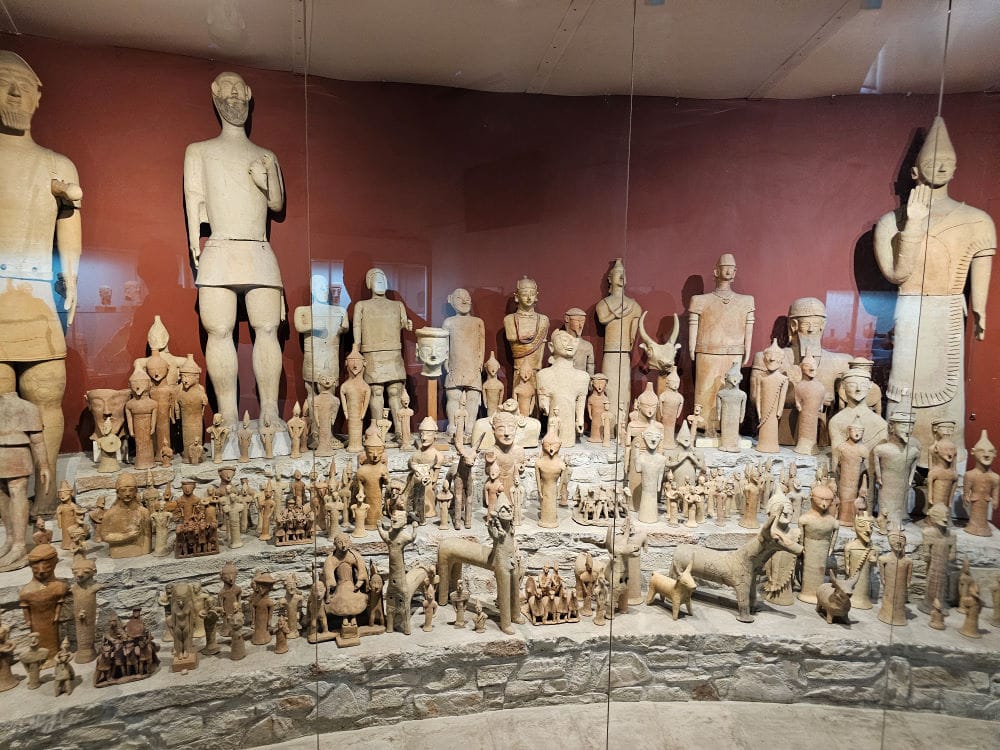 Tonfiguren im Cyprus Museum