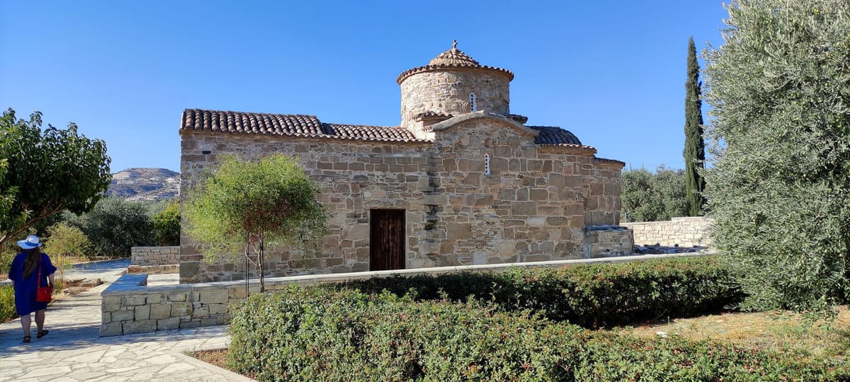 Εξωκλλήσι Παναγιά του κάμπου