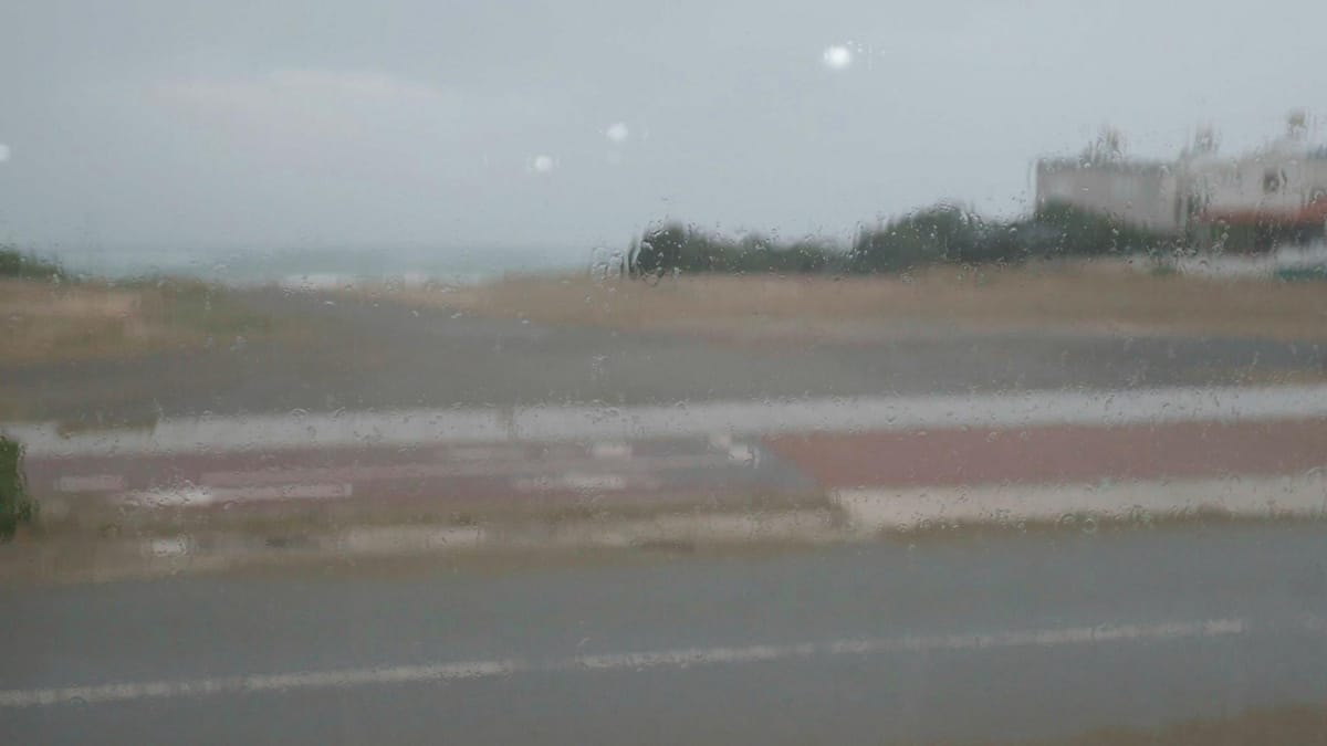 Vorsaison, Regen und Sturm